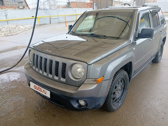 2012 Jeep Liberty (Patriot), серый, 1250000 рублей - вид 17