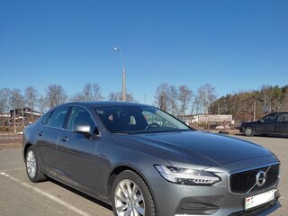 2017 Volvo S90 II, серый, 2880000 рублей, вид 4