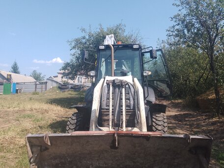 2017 Terex TLB 825, 4550000 рублей, вид 2