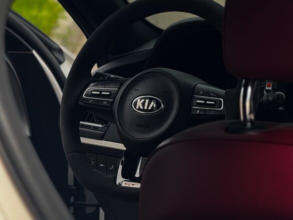 2019 Kia Stinger I, белый, 2900000 рублей - вид 5