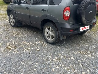 2014 Chevrolet Niva I Рестайлинг, серый, 550000 рублей, вид 5