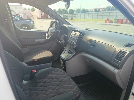 2013 Hyundai H-1, белый, 1480000 рублей, вид 5