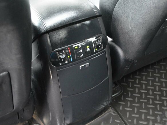 2013 Kia Mohave 8-speed I, чёрный - вид 16