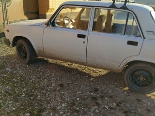 2004 Lada (ВАЗ) 2107, белый, 135000 рублей, вид 2