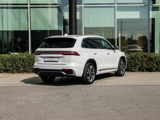 2022 Geely Monjaro I, белый, 2940000 рублей, вид 2
