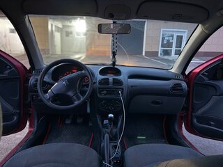 2007 Peugeot 206, красный, 220000 рублей, вид 5