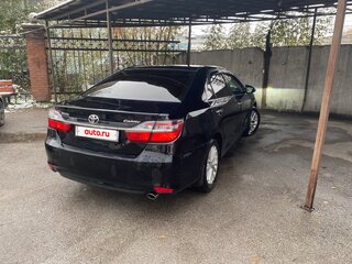 2015 Toyota Camry VII (XV50) Рестайлинг, чёрный, 1990000 рублей, вид 4