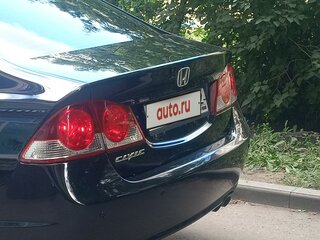 2008 Honda Civic VIII, чёрный, 950000 рублей, вид 3
