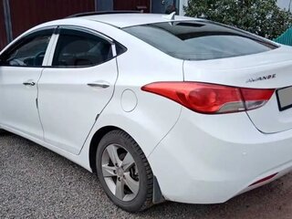 2011 Hyundai Avante V, белый, 1000000 рублей, вид 2
