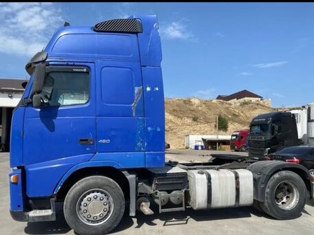 2003 Volvo FH, синий, 2350000 рублей, вид 2