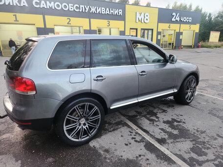 2004 Volkswagen Touareg I, серый, 999999 рублей, вид 5