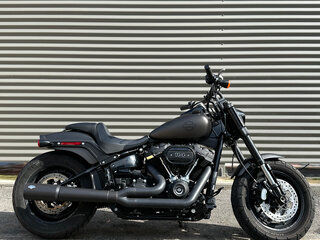 2019 Harley-Davidson Fat Bob, серый, 1538660 рублей, вид 4