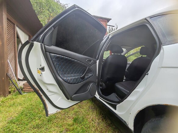 2003 Citroen C5 I, белый, 330000 рублей - вид 12