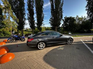 2013 Mercedes-Benz E-Класс 200 7G-Tronic IV (W212, S212, C207), серый, 1800000 рублей, вид 2