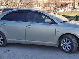 2004 Toyota Avensis II, зелёный, 785000 рублей, вид 1
