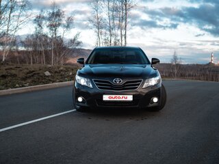2010 Toyota Camry VI (XV40) Рестайлинг, чёрный, 949000 рублей, вид 1