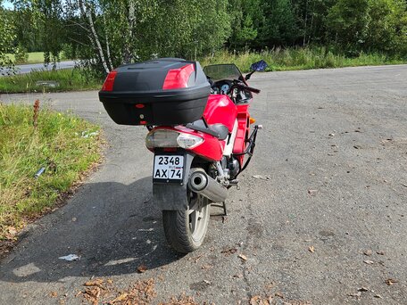 1998 Honda VFR 800, красный, 390000 рублей, вид 4
