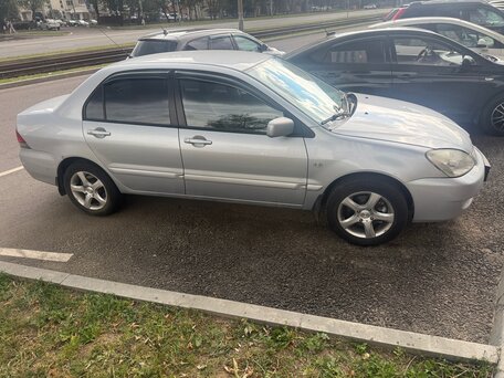 2006 Mitsubishi Lancer IX Рестайлинг, серебристый, 450000 рублей, вид 2