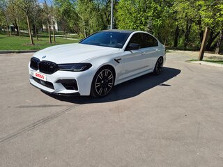 2019 BMW M5 Competition VI (F90), белый, 8500000 рублей, вид 1
