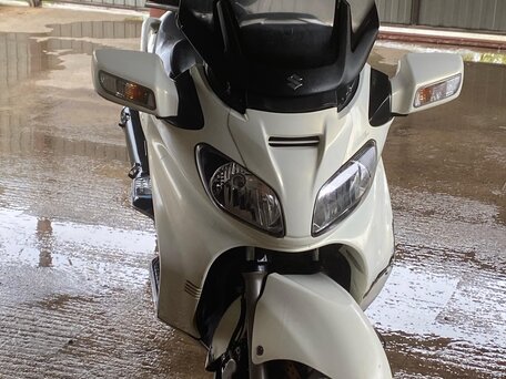 2012 Suzuki Burgman (SkyWave) 650, белый, 450000 рублей, вид 1