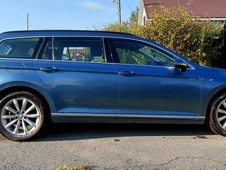 2017 Volkswagen Passat GTE B8, синий, 2500000 рублей, вид 4