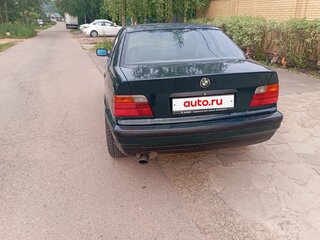 1993 BMW 3 серии 316i III (E36), зелёный, 240000 рублей, вид 5
