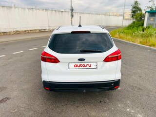2017 Ford Focus III Рестайлинг, белый, 890000 рублей, вид 4