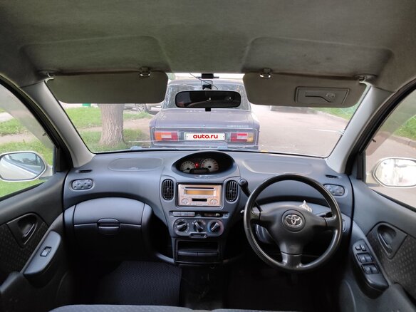 2002 Toyota FunCargo, серый, 380000 рублей - вид 7