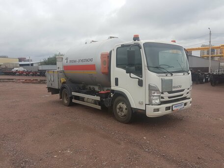 2022 Isuzu Elf (N-series), белый, 5432000 рублей, вид 2