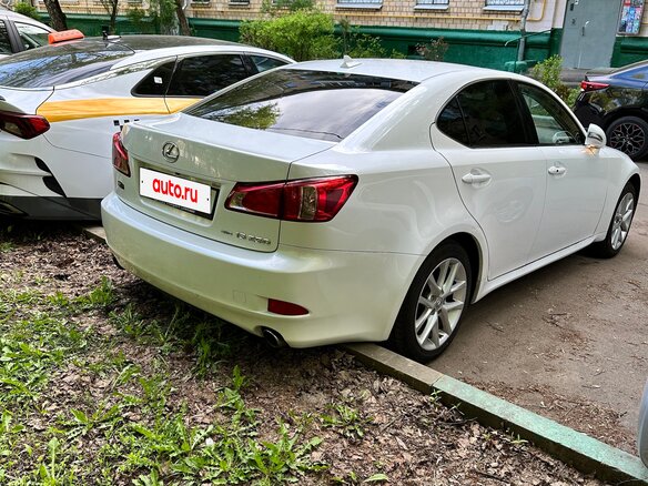 2010 Lexus IS 250 II Рестайлинг 2, белый, 1070000 рублей - вид 6