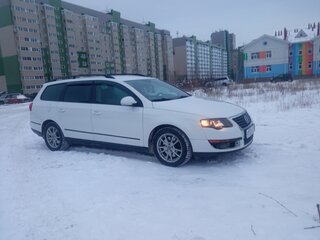 2009 Volkswagen Passat B6, белый, 730000 рублей, вид 3