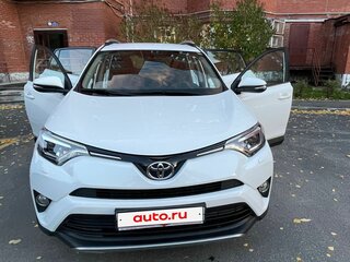 2019 Toyota RAV4 IV (XA40) Рестайлинг, белый, 3500000 рублей, вид 1