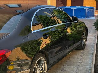 2016 Mercedes-Benz E-Класс 200 V (W213, S213, C238), чёрный, 1950000 рублей, вид 3
