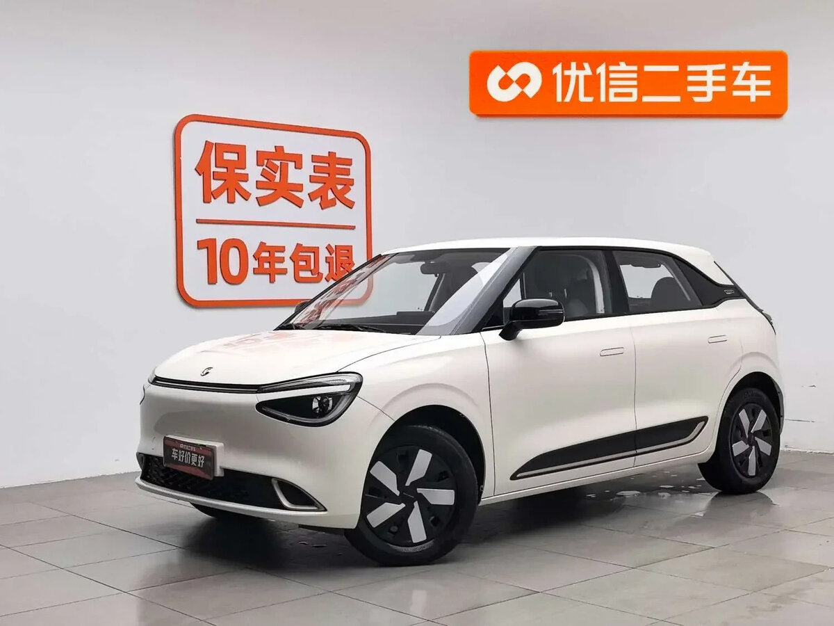 Открыть фотографии: Dongfeng Nammi 01