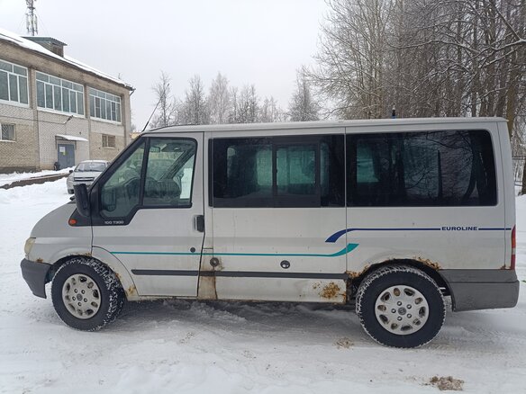 2005 Ford Tourneo, серебристый, 500000 рублей - вид 9