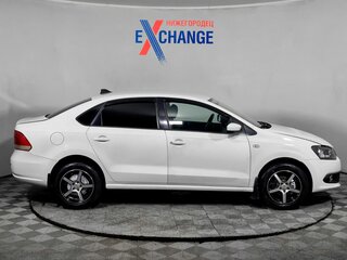 2014 Volkswagen Polo V, белый, 597000 рублей, вид 3