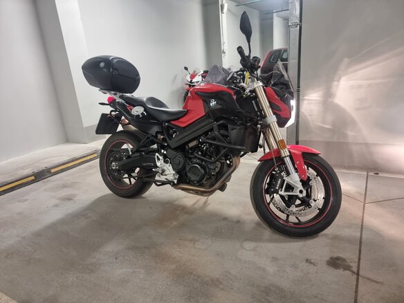 2018 BMW F 800 R, красный, 800000 рублей - вид 33