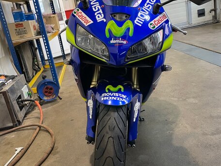 2006 Honda CBR 600RR, синий, 450000 рублей, вид 5