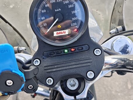 2012 Harley-Davidson Sportster 883, чёрный, 730000 рублей, вид 4