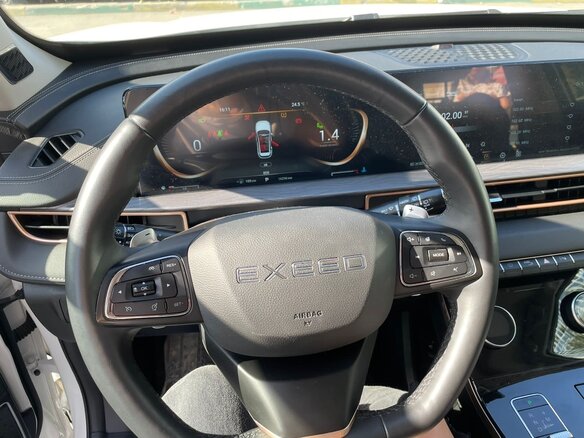 2022 Exeed LX I Рестайлинг, белый, 2550000 рублей - вид 8