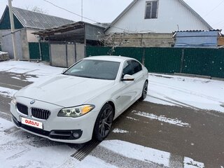 2013 BMW 5 серии 530d xDrive VI (F10/F11/F07) Рестайлинг, белый, 2480000 рублей, вид 1