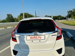 2015 Honda Fit III, белый, 1150000 рублей, вид 3
