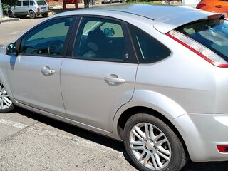 2008 Ford Focus II Рестайлинг, серебристый, 735000 рублей, вид 3