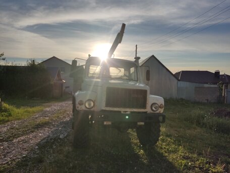 2012 ГАЗ 3308, белый, 1500000 рублей, вид 2