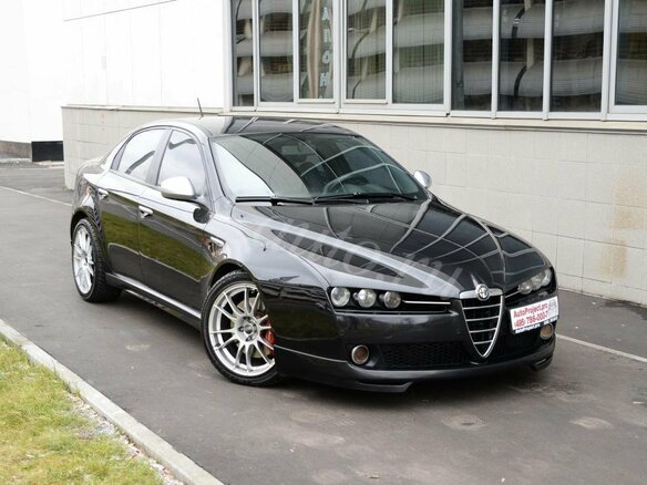 2009 Alfa Romeo 159, чёрный - вид 2