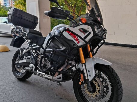 2013 Yamaha XT1200Z Super Tenere, белый, 915000 рублей, вид 1