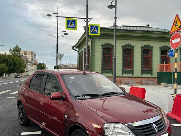 2012 Renault Logan I Рестайлинг, красный, 535000 рублей - вид 13