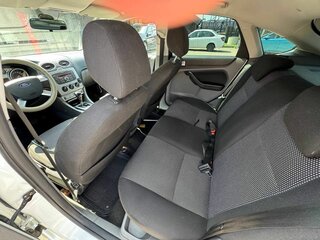 2011 Ford Focus II Рестайлинг, белый, 690000 рублей, вид 5