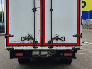 2017 Ford Transit, белый, 2100000 рублей, вид 3