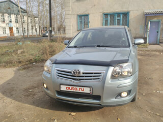 2008 Toyota Avensis II Рестайлинг, серебристый, 1050000 рублей, вид 1